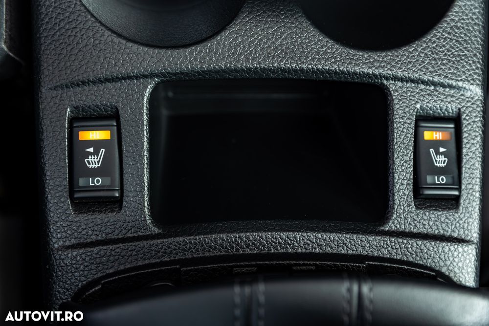 Nissan Qashqai 1.6 DCI Start/Stop X-TRONIC Tekna - 27