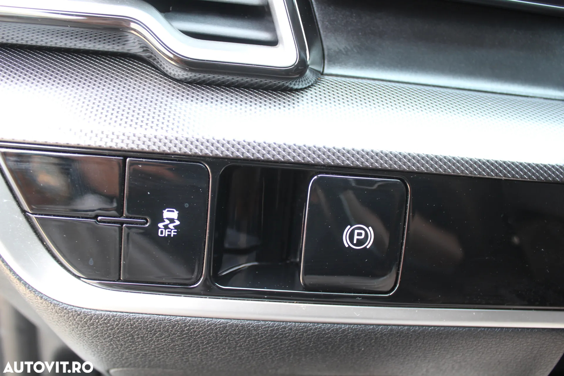 Kia Sportage 1.6 T-GDI HEV 6AT 4x2 Style - 11
