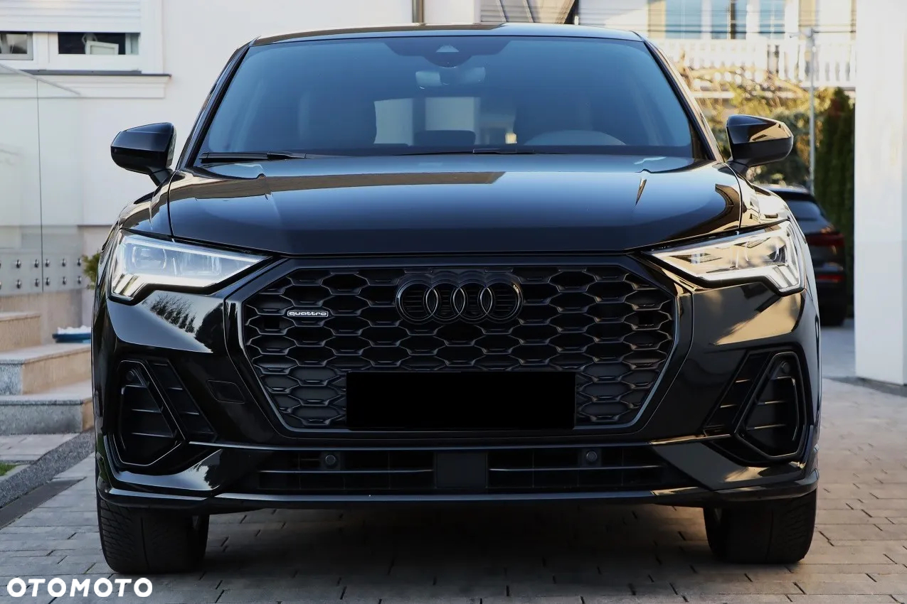 Audi Q3 Sportback - 9