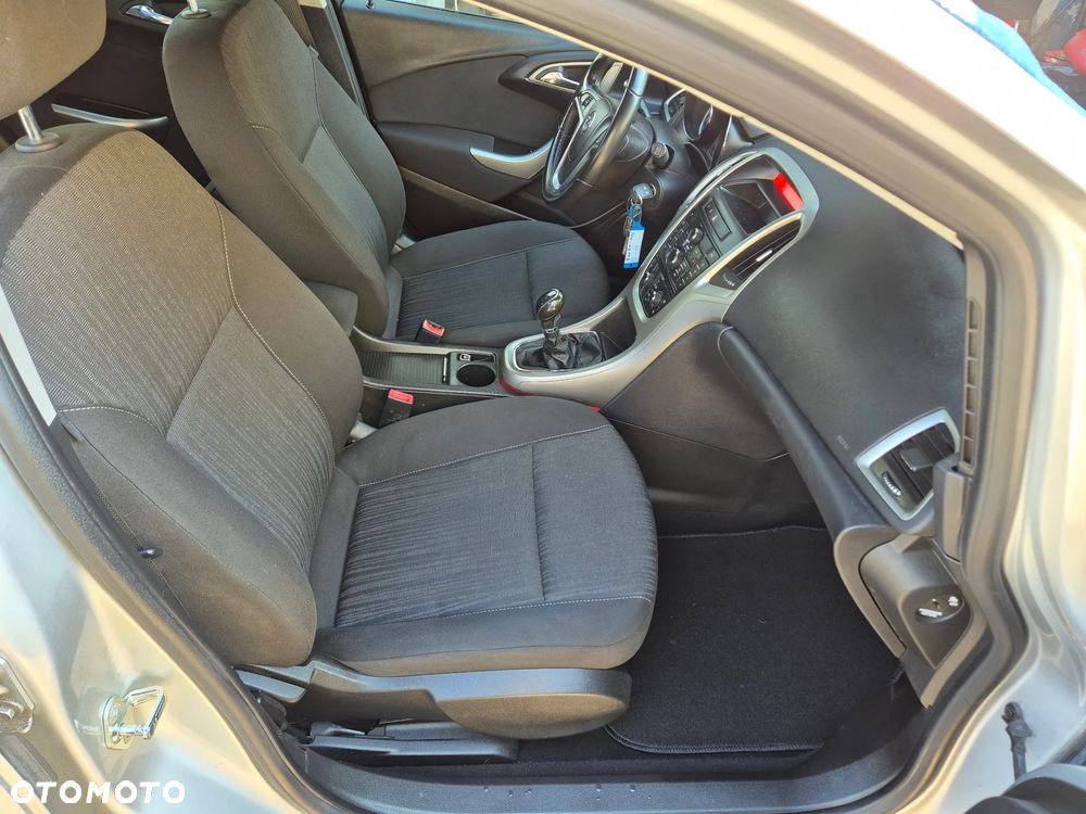 Opel Astra 1.7 CDTI Cosmo - 16