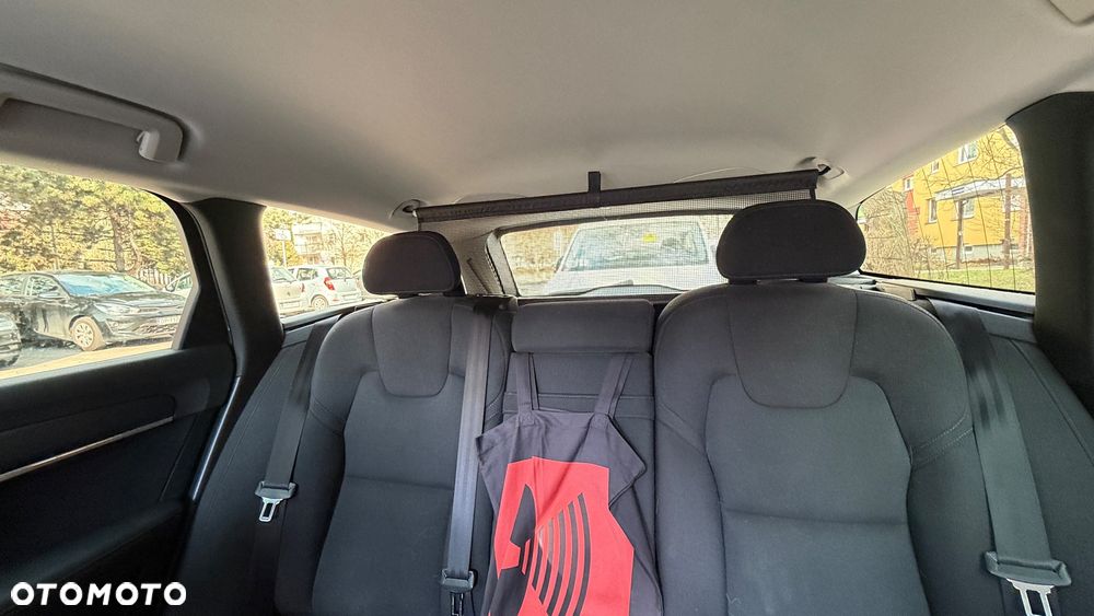 Volvo V90 D3 Geartronic Momentum - 29