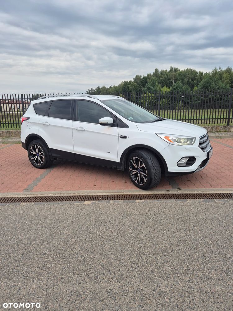 Ford Kuga - 3