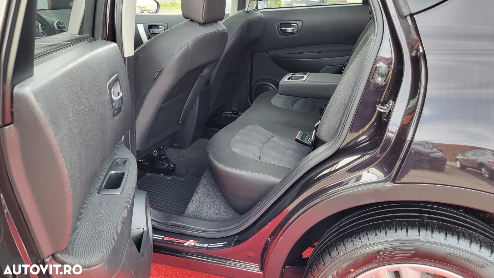 Nissan Qashqai 1.5 dCi DPF 360 - 24