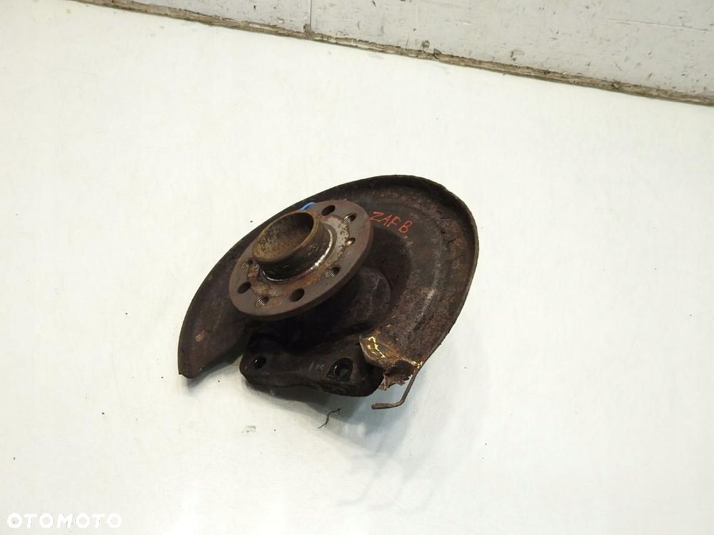 PIASTA ZWROTNICA PRAWY TYŁ OPEL ZAFIRA B 1.9 CDTI - 6