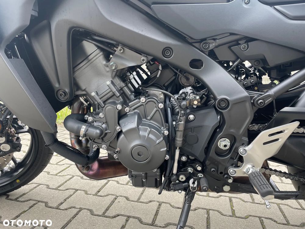 Yamaha MT - 7