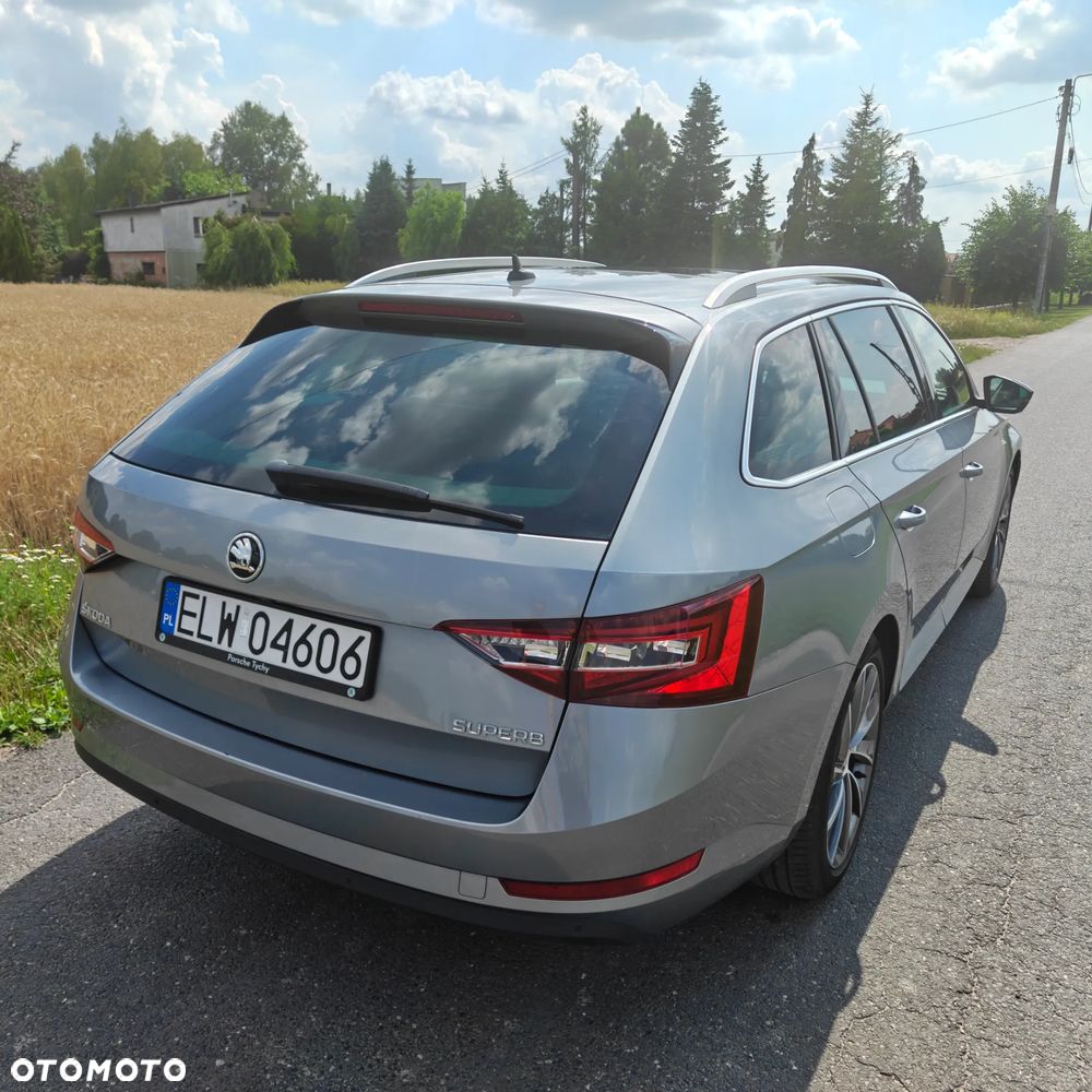 Skoda Superb 2.0 TDI L&K - 6