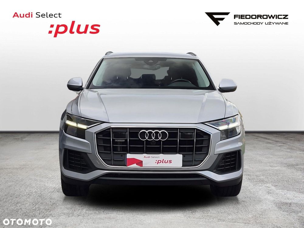 Audi Q8 - 8