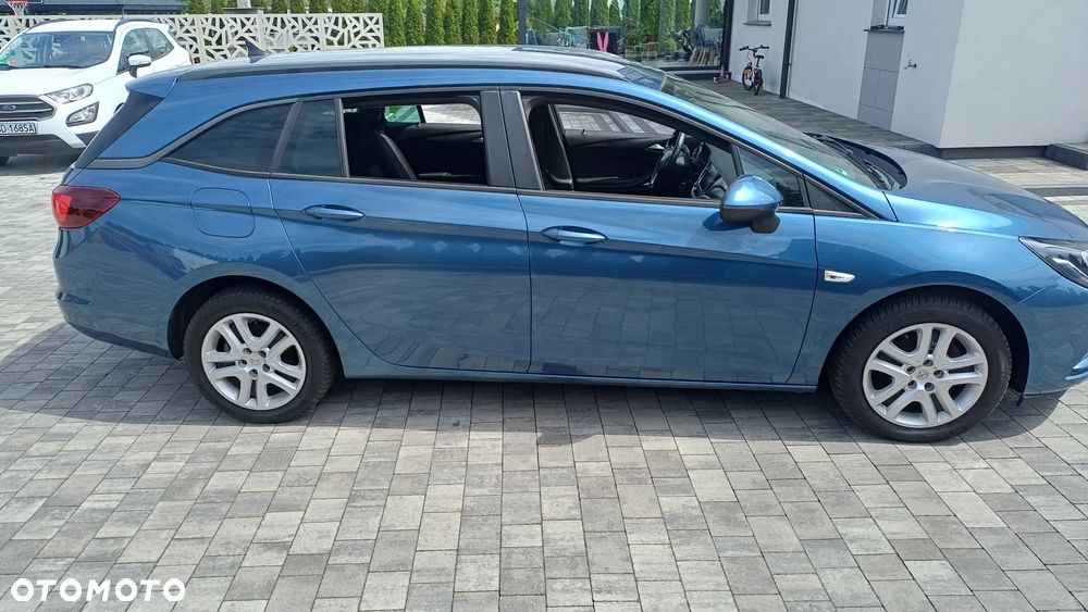 Opel Astra 1.4 Turbo Business - 4