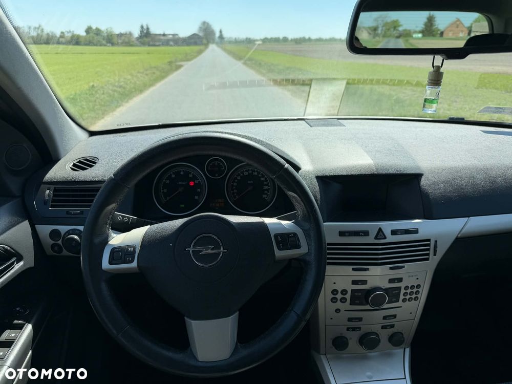 Opel Astra - 10