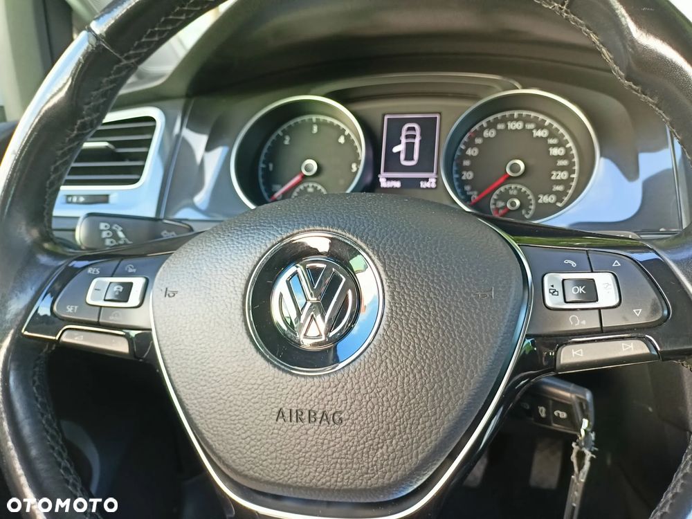 Volkswagen Golf 1.6 TDI SCR DSG Comfortline - 17