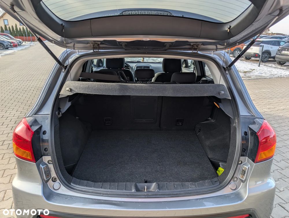 Mitsubishi ASX 1.8 DI-D 2WD Instyle - 40