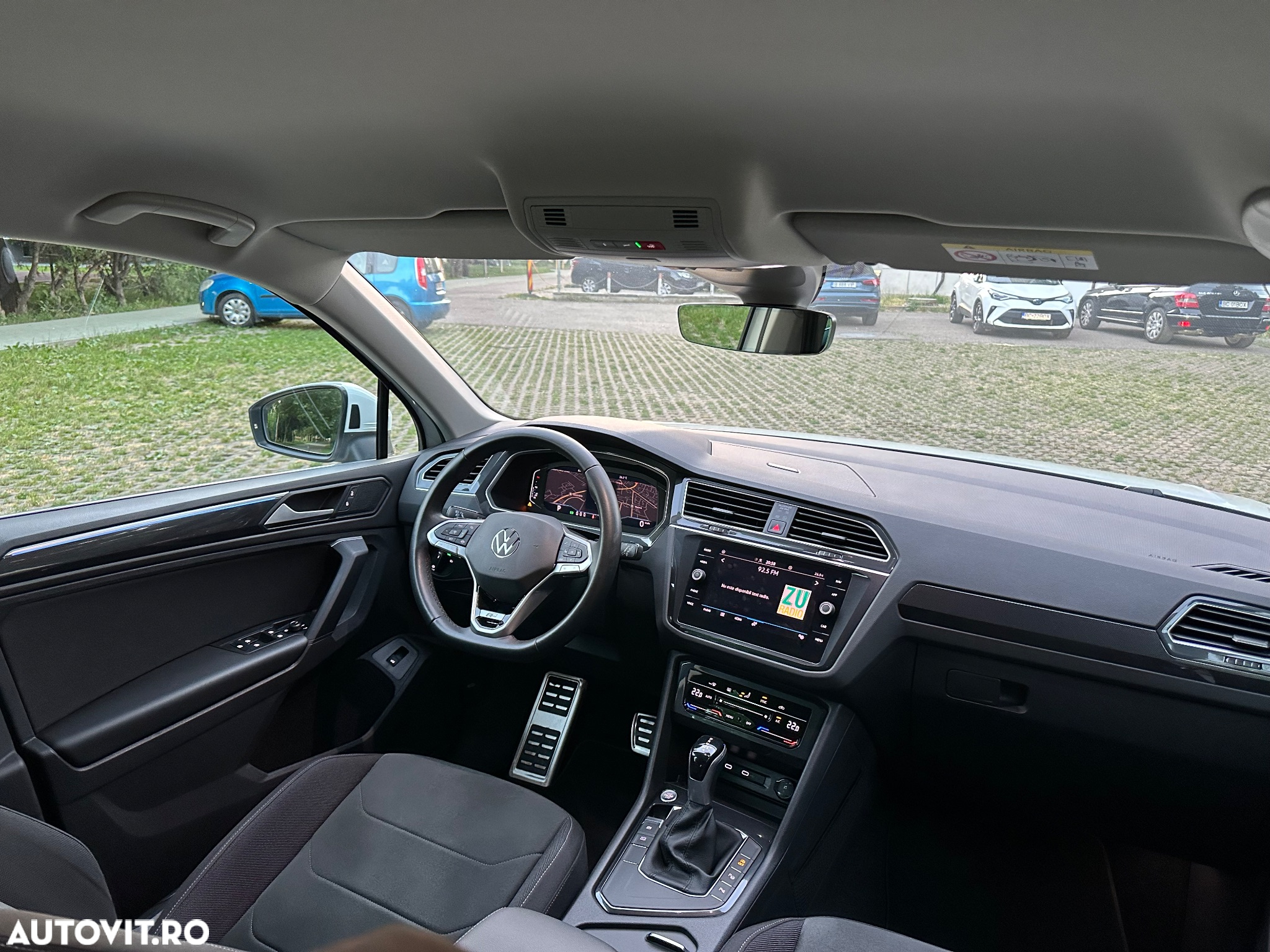 Volkswagen Tiguan 2.0 TDI SCR DSG IQ.DRIVE - 13