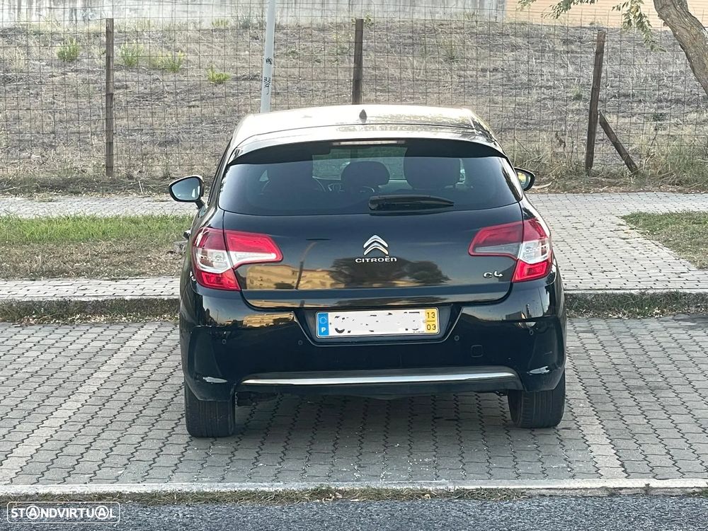 Citroën C4 1.6 HDi Seduction - 4