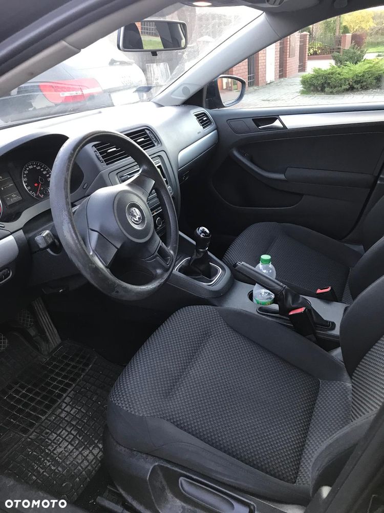 Volkswagen Jetta 1.6 TDI Trendline CityLine - 6