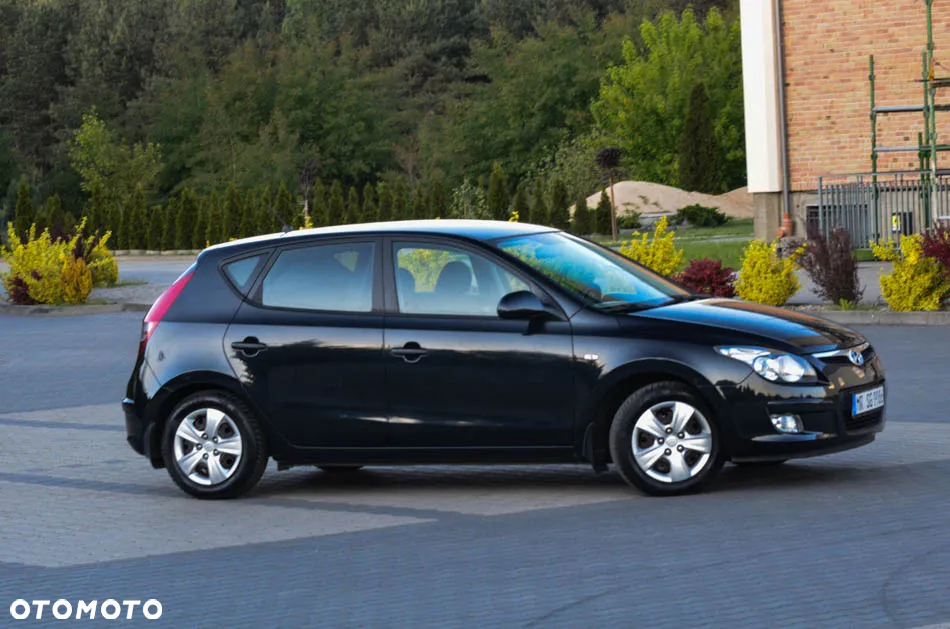 Hyundai i30 1.4 blue Comfort - 12