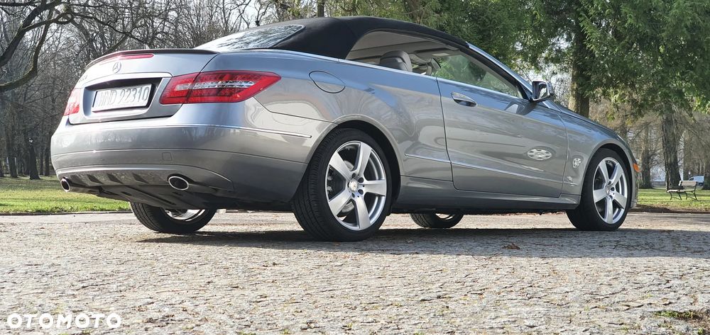 Mercedes-Benz Klasa E 350 BlueEffICIENCY - 32