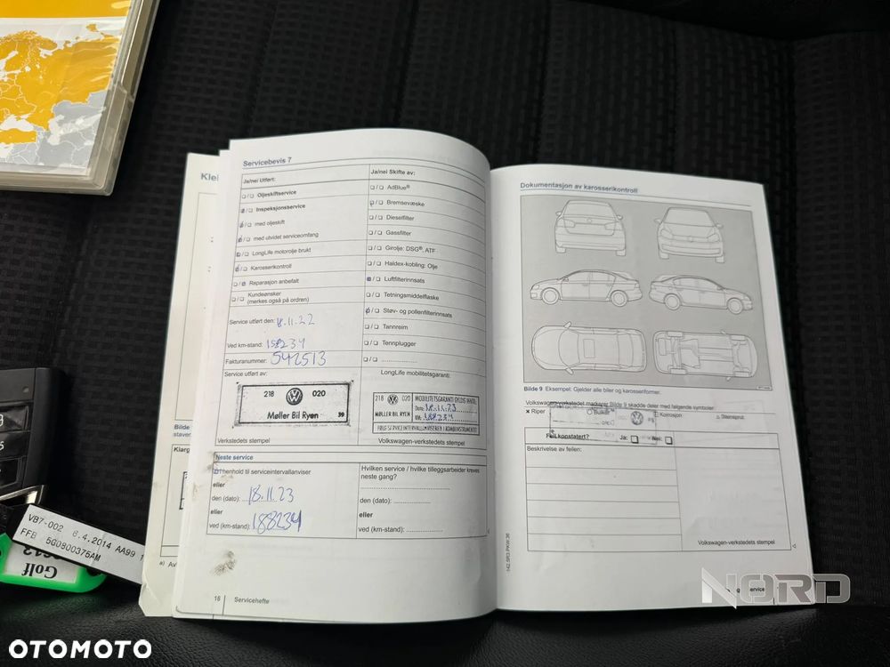 Volkswagen Golf 1.4 TSI BlueMotion Technology DSG Highline - 33