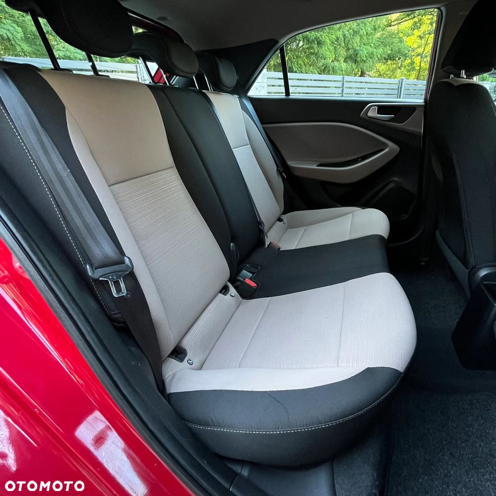 Hyundai i20 1.2 YES - 20