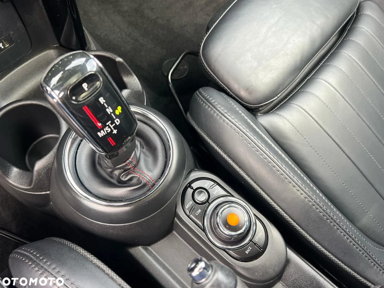 MINI Cooper S Sport-Aut - 16