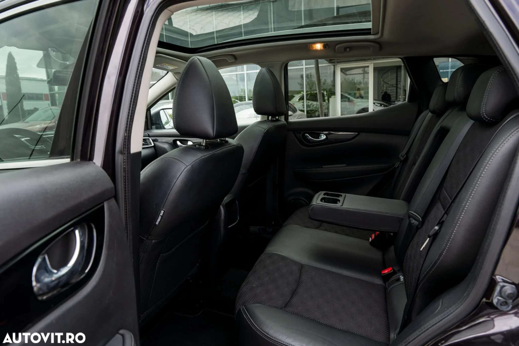 Nissan Qashqai 1.6 DCI TEKNA+ - 17
