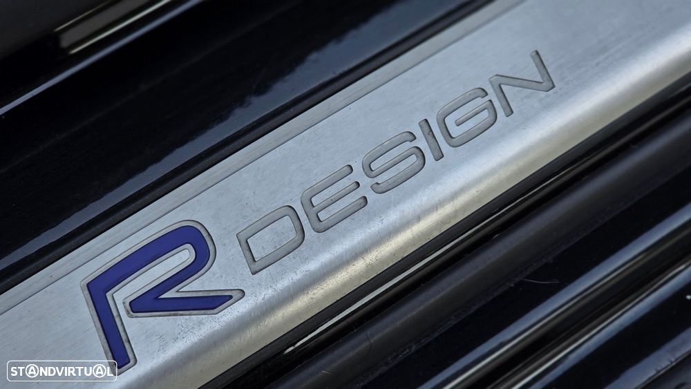 Volvo V60 2.0 D4 R-Design Summum - 44
