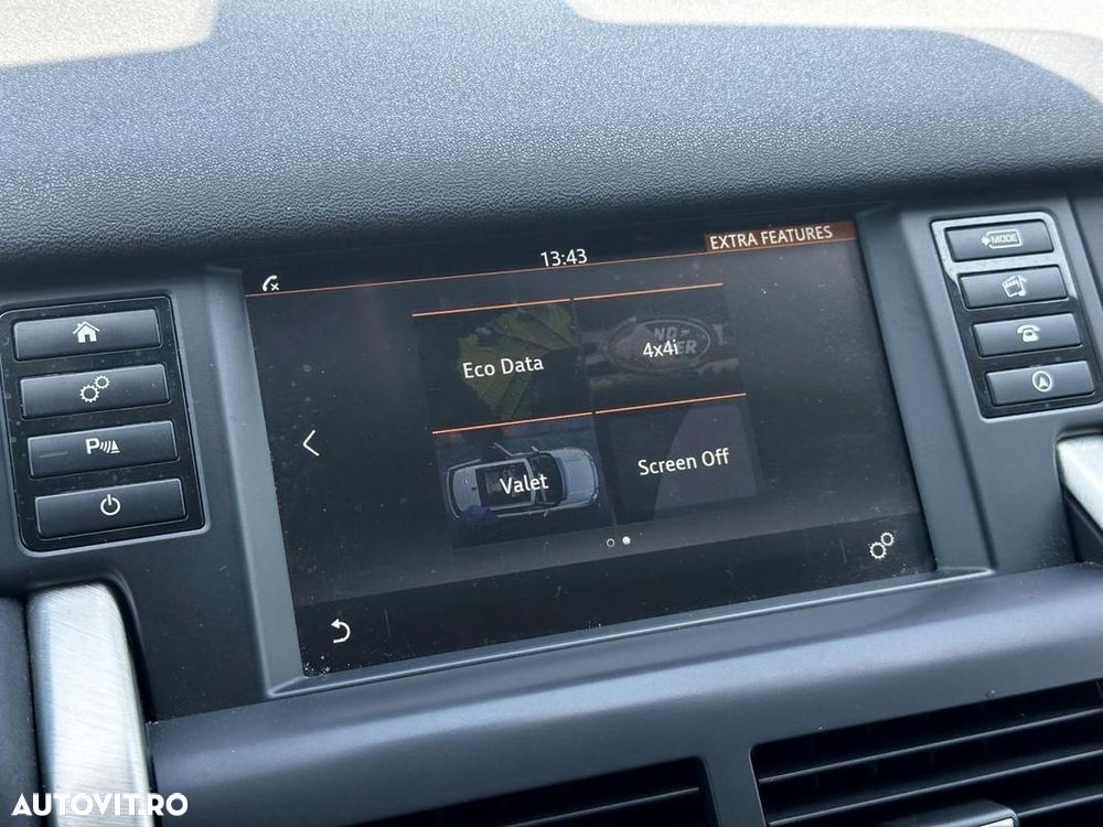 Land Rover Discovery Sport - 12