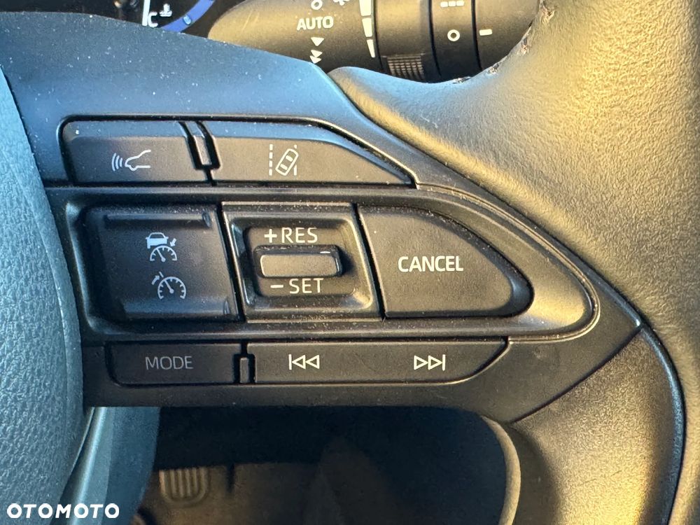 Toyota Yaris Cross Hybrid 1.5 Dynamic - 19