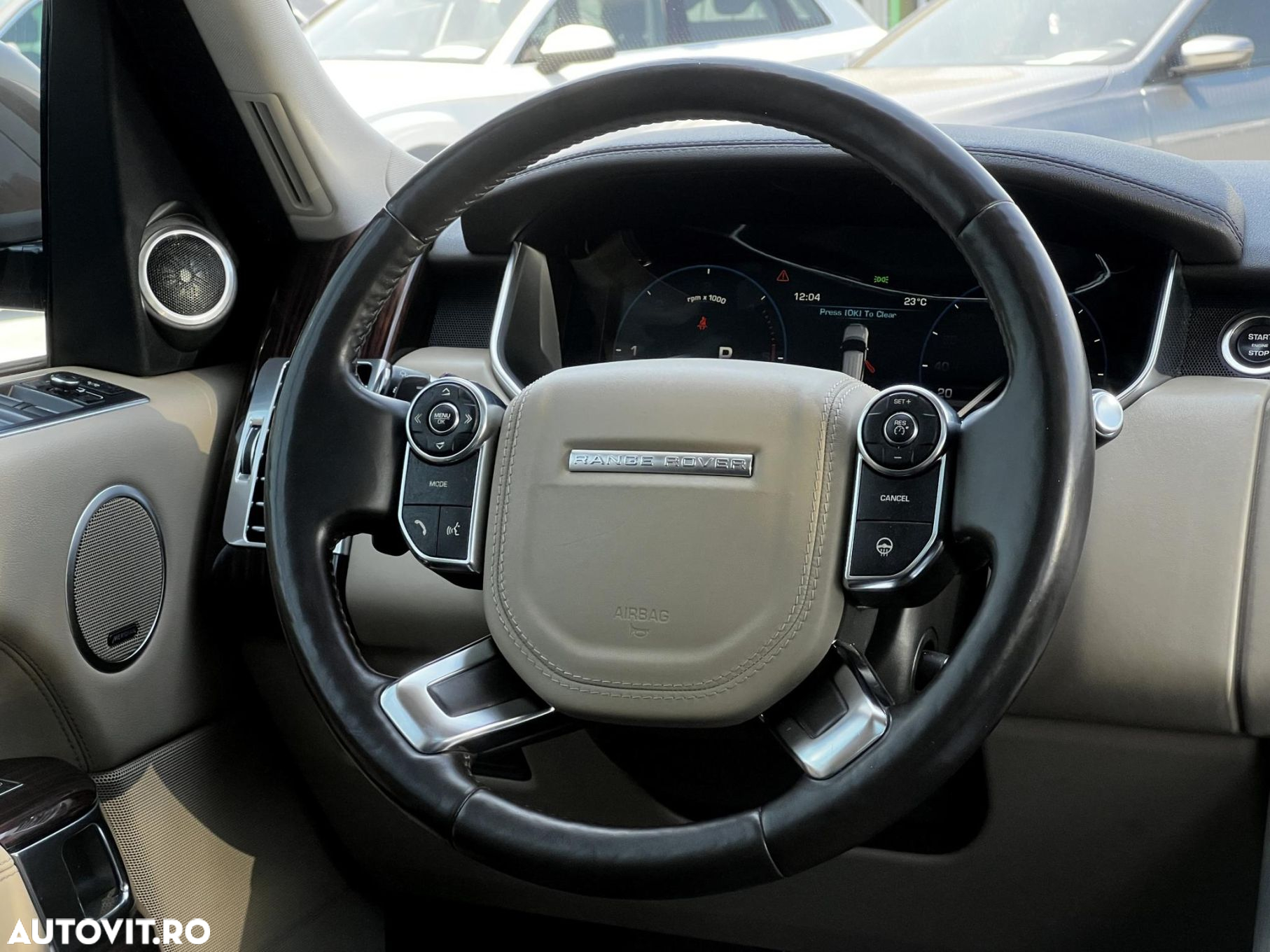 Land Rover Range Rover Vogue - 11