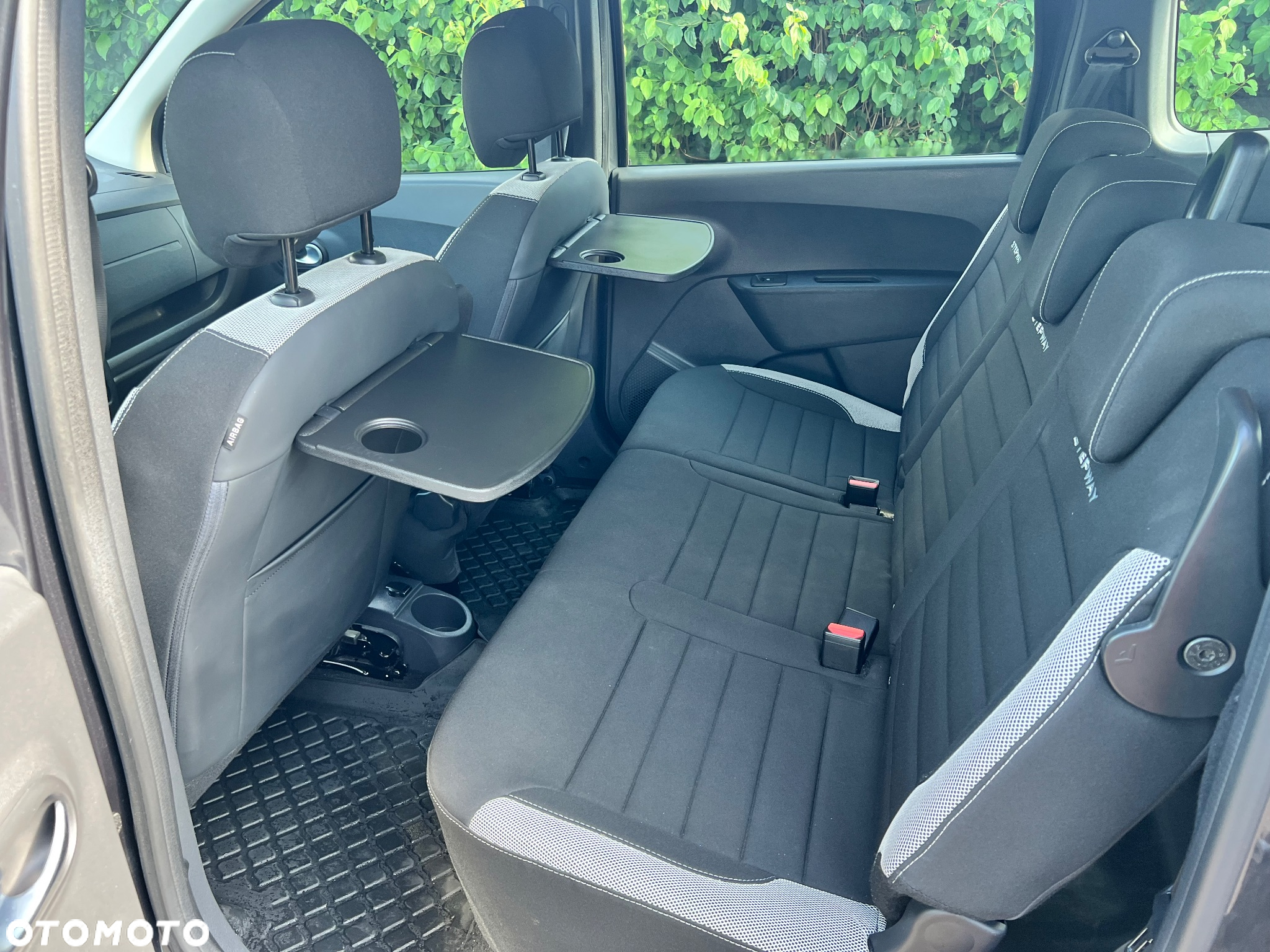 Dacia Lodgy 1.5 Blue dCi Stepway S&S EU6d - 12