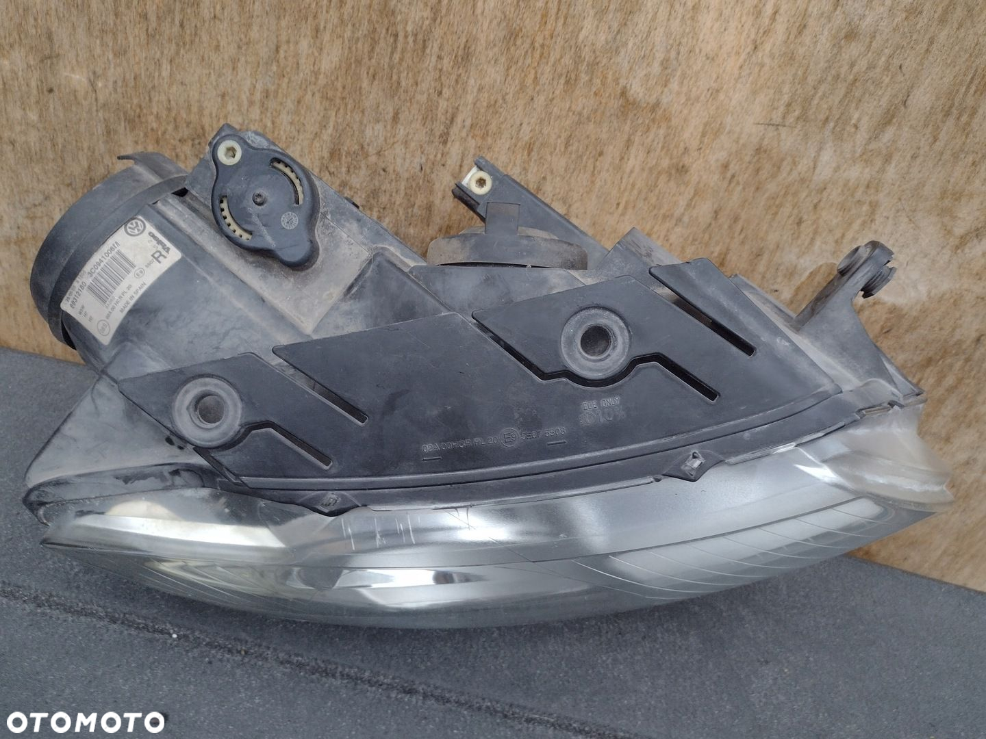 lampa passat b6 prawa eu cała - 2