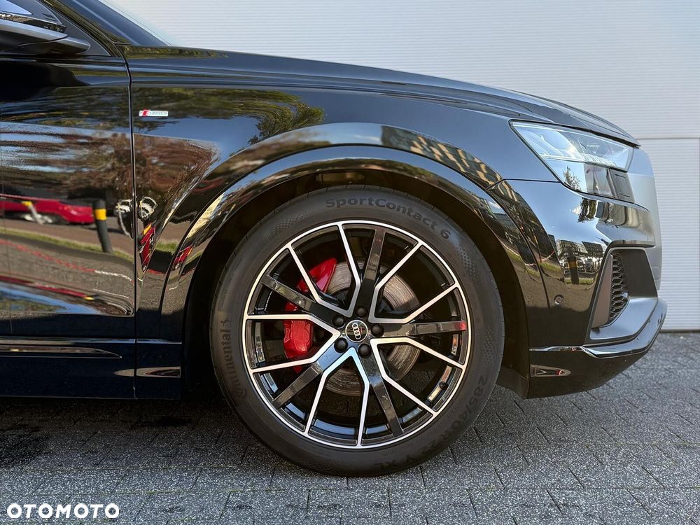 Audi Q8 - 11