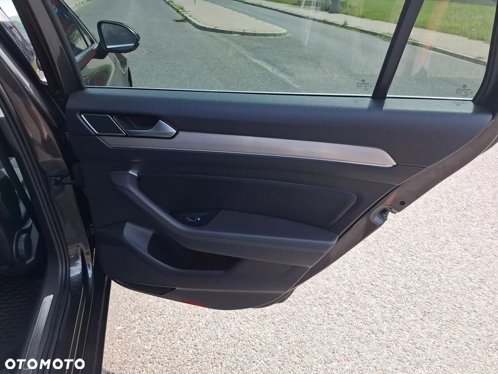 Volkswagen Passat 2.0 TDI BMT Highline DSG7 - 21