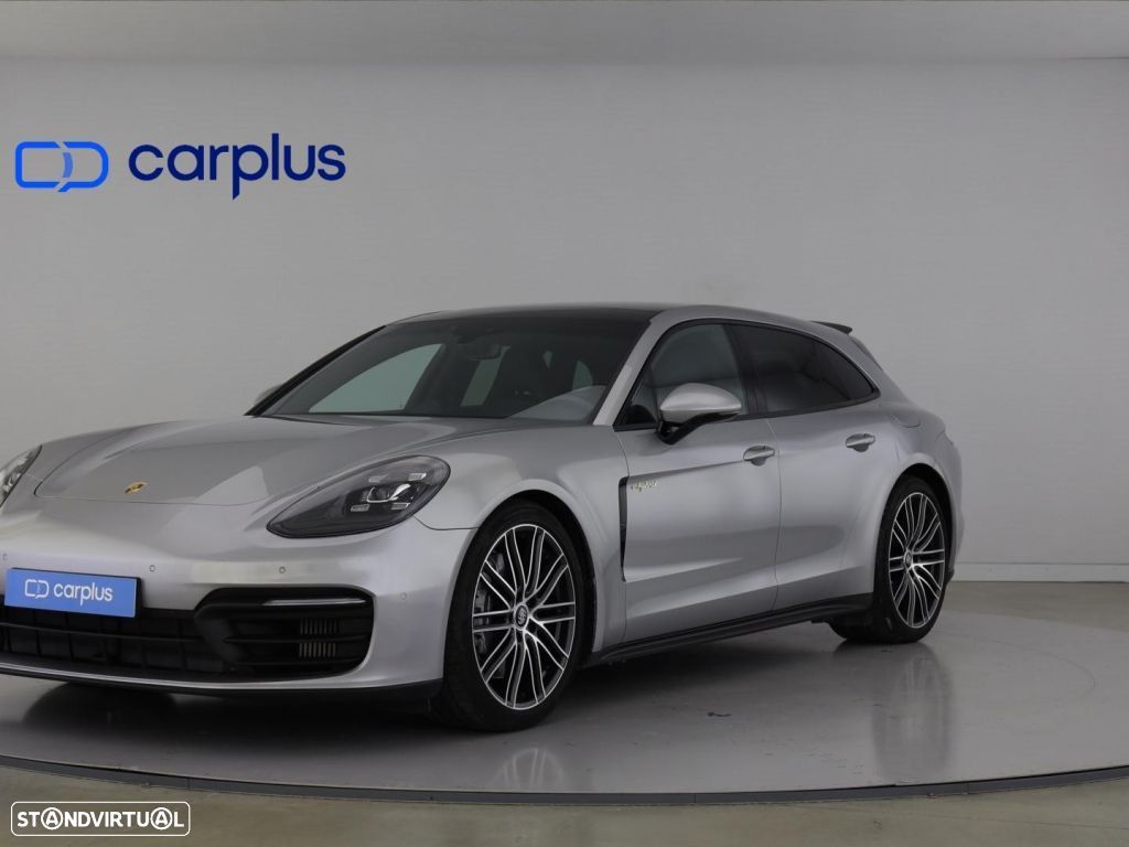 Porsche Panamera Sport Turismo 4 E-Hybrid - 1