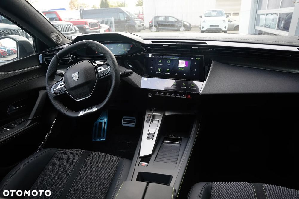 Peugeot 308 1.2 mHEV GT S&S e-DCS6 - 10