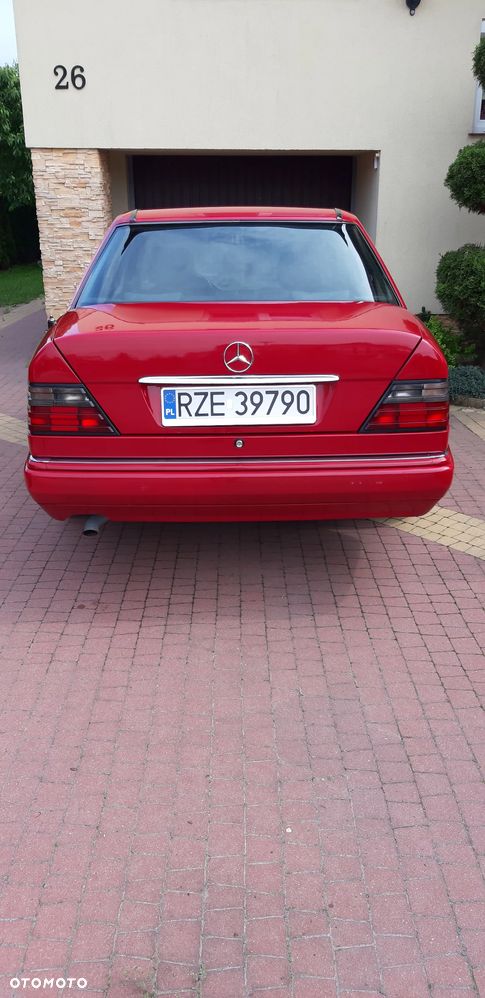 Mercedes-Benz W124 (1984-1993) ver-e - 18