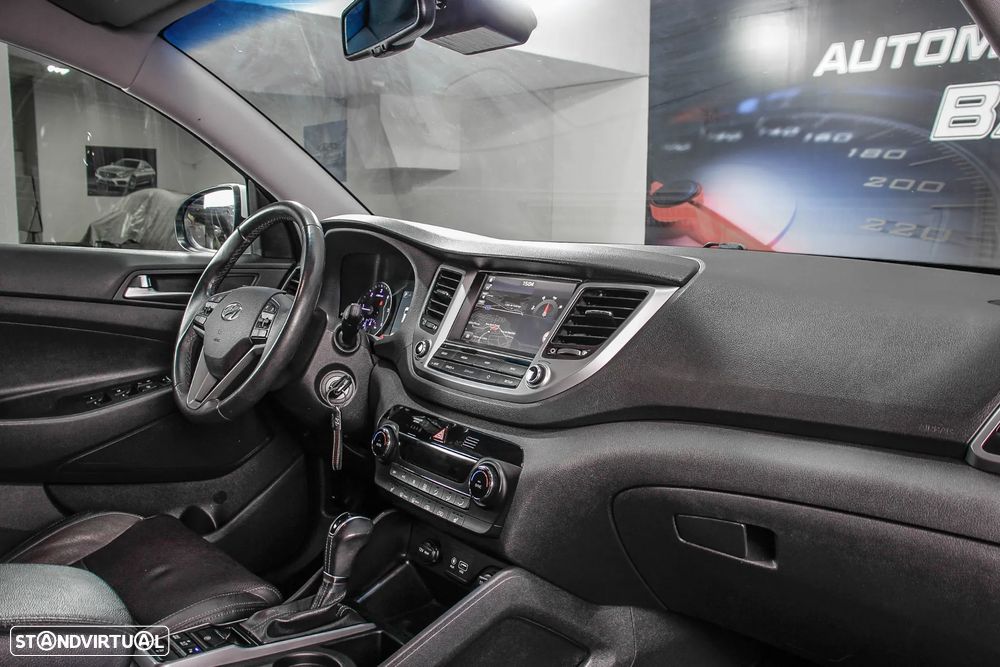 Hyundai Tucson 1.7 CRDi Premium DCT - 28
