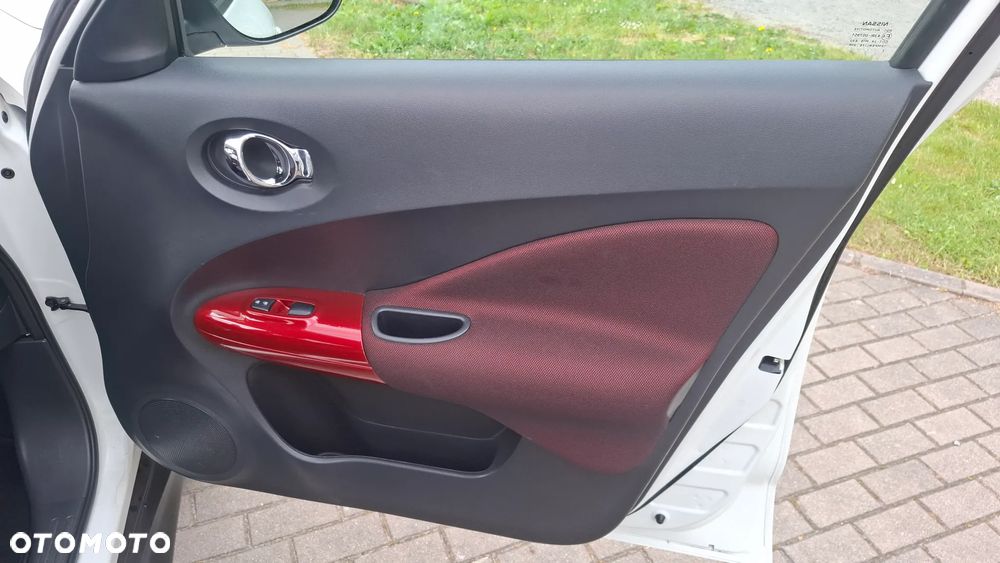 Nissan Juke 1.6 DIG-T Tekna - 12