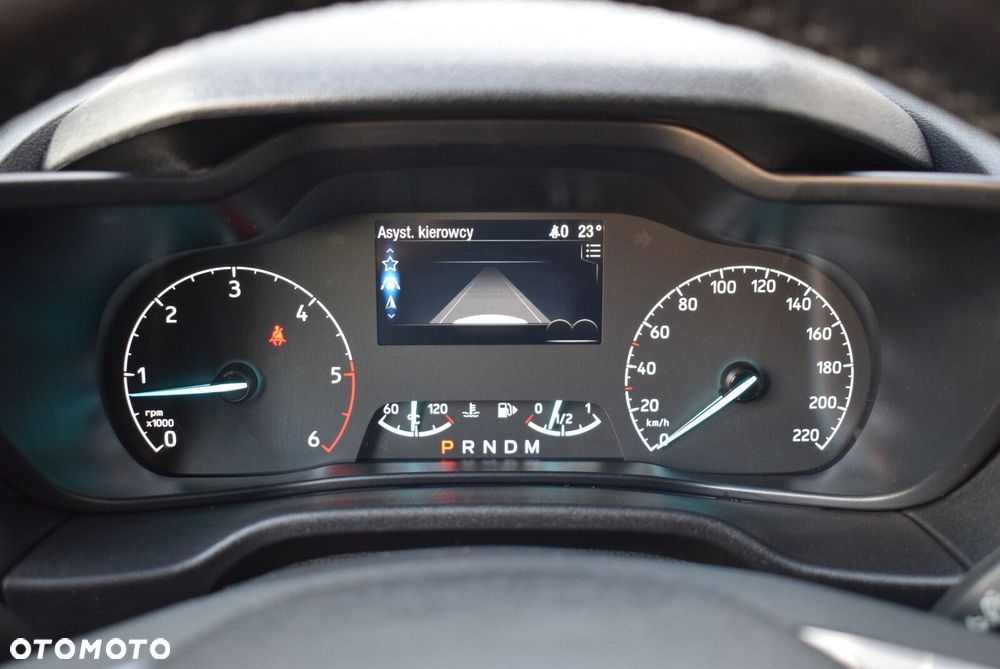 Ford Tourneo Connect Grand - 27