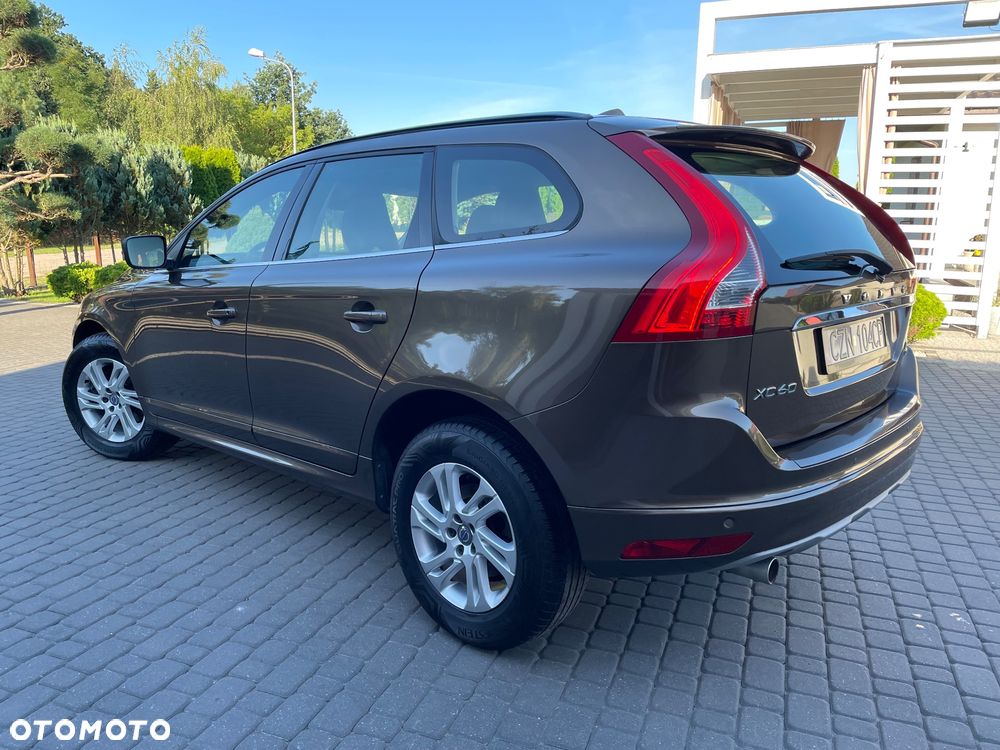 Volvo XC 60 - 4