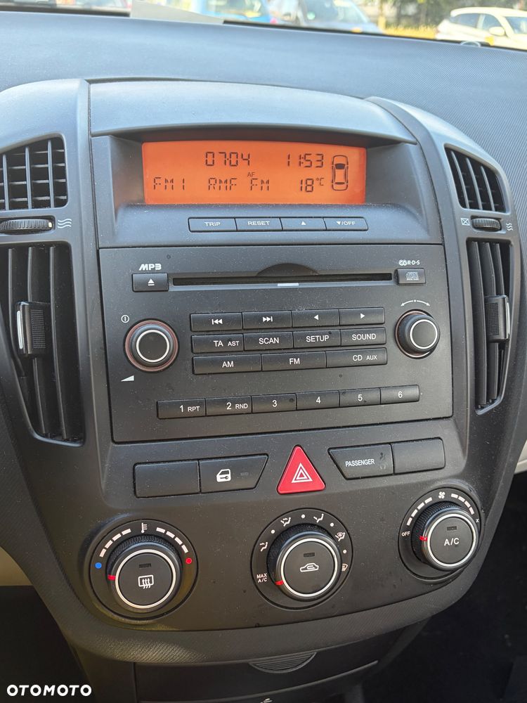 Kia ProCeed 1.4 Comfort - 11