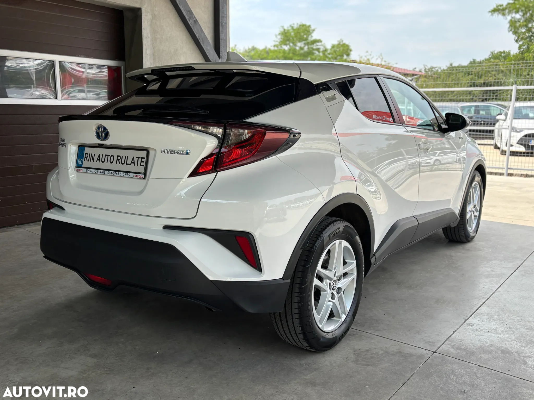 Toyota C-HR - 8