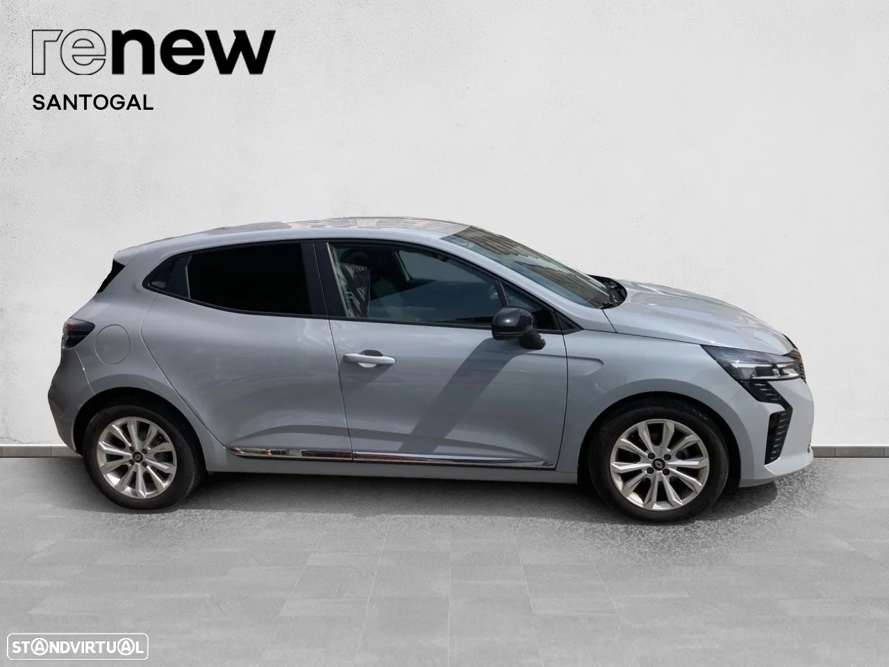 Renault Clio 1.0 TCe Evolution Bi-Fuel - 4