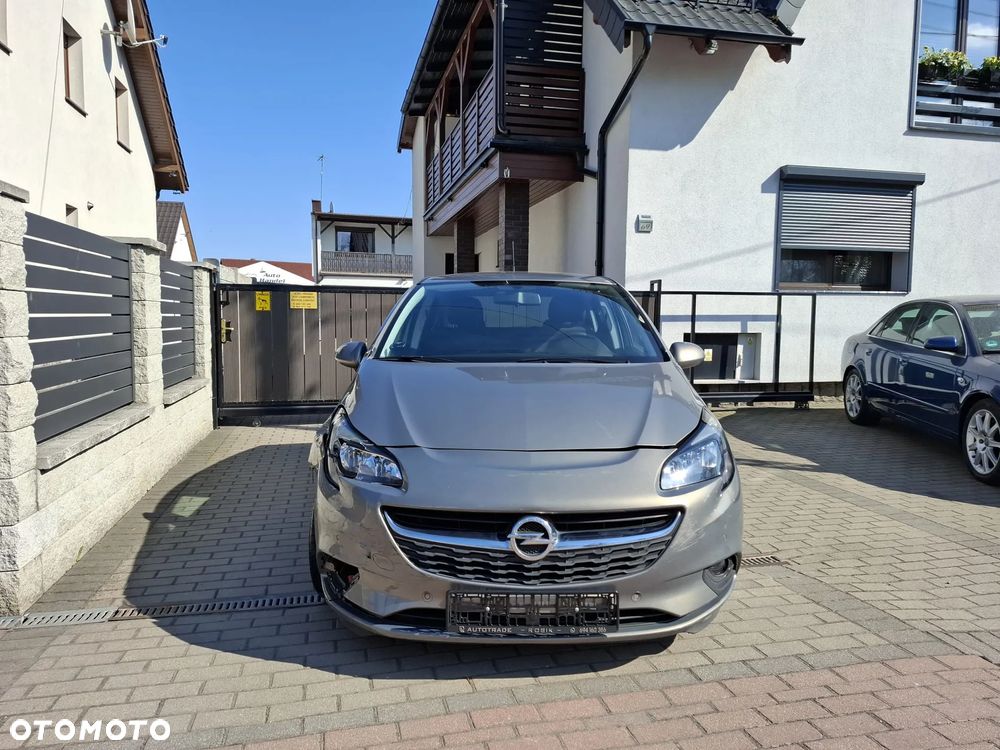 Opel Corsa 1.4 16V Automatik Cosmo - 2