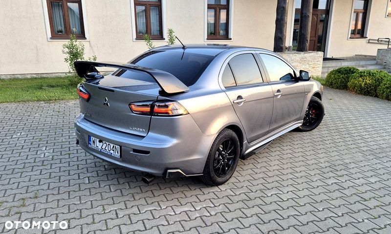 Mitsubishi Lancer 1.6 Invite - 5