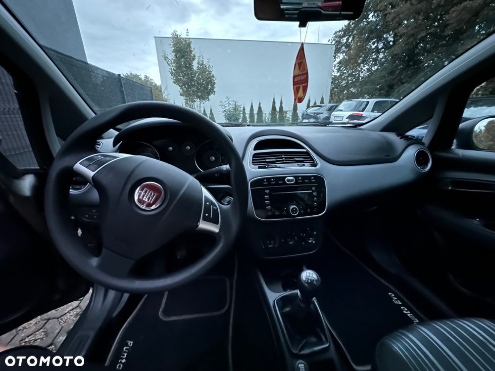 Fiat Punto - 16