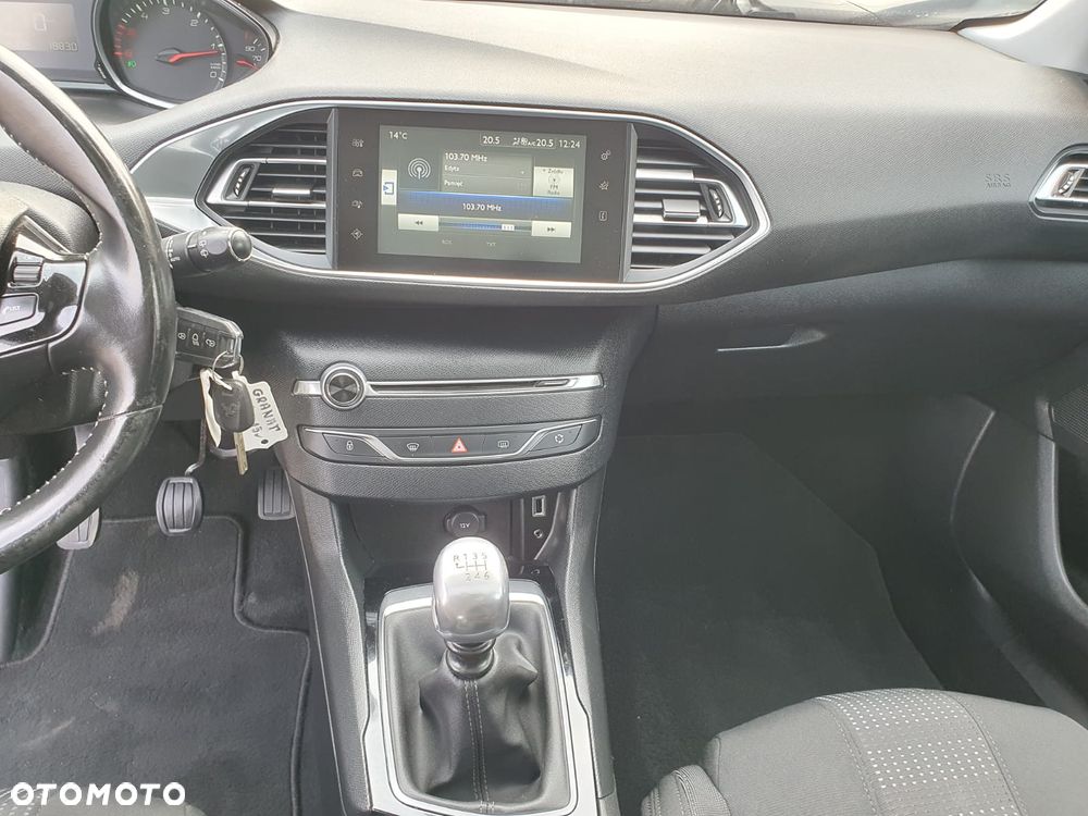 Peugeot 308 1.6 BlueHDi Business Line S&S - 24
