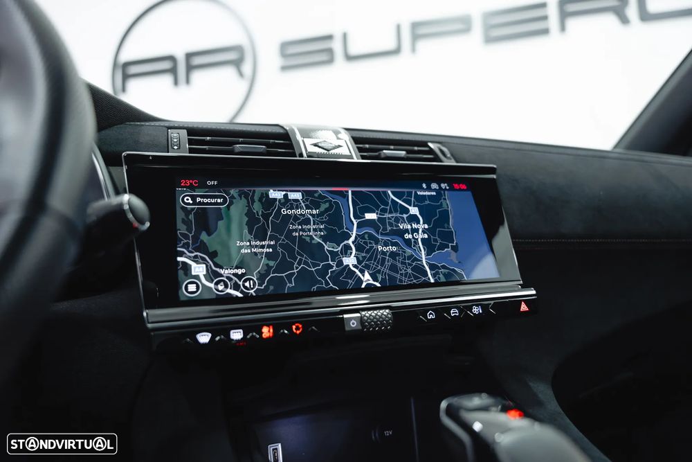 DS DS7 Crossback E-Tense Performance Line EAT8 - 29