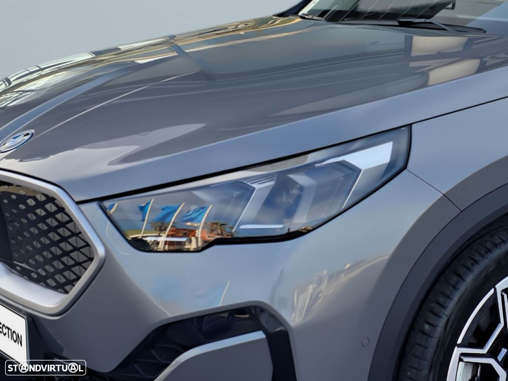BMW iX2 eDrive20 - 3