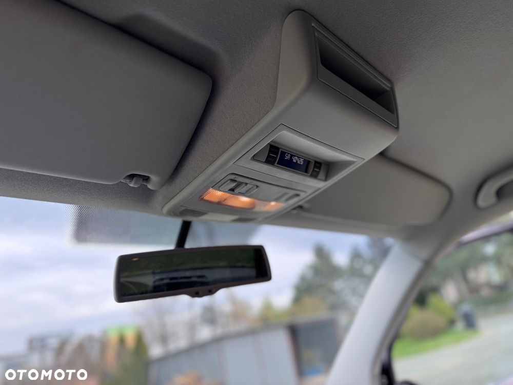 Volkswagen Transporter Multivan DSG BMT Highline - 8