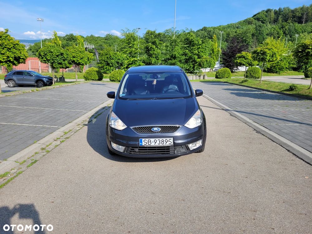 Ford Galaxy 2.0 Ghia - 3